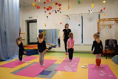 Школа художественной гимнастики GymBalance на Богатырском проспекте - фото, расписание, стоимость, отзывы - 1