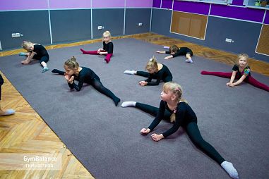Школа художественной гимнастики GymBalance на улице Решетникова - фото, расписание, стоимость, отзывы - 3