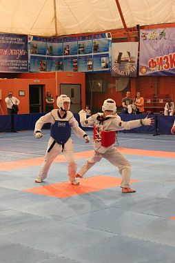 "Таеквондо2000" (ЦФКСиЗ Красносельского р-на) - фото, расписание, стоимость, отзывы - 1