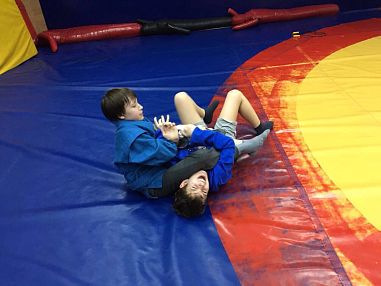 Муниципальное учреждение молодежный центр досуга и спорта «Спутник» - фото, расписание, стоимость, отзывы - 1