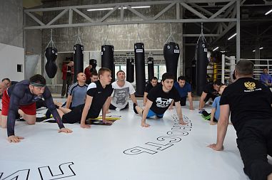 Московский центр самообороны КРАВ МАГА (Кутузовский) - фото, расписание, стоимость, отзывы - 1