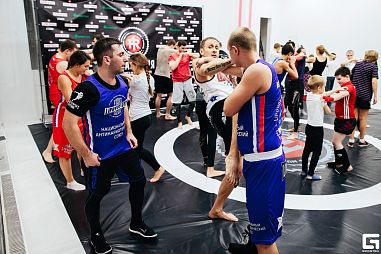 Академия фитнеса и единоборств R-1 - фото, расписание, стоимость, отзывы - 2