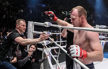 Российский боец Шлеменко проведет последний поединок в Bellator 12 или 13 октября  Подробнее на ТАСС