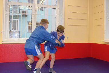 Клуб единоборств «Юни-спорт» («Олимпийский») - фото, расписание, стоимость, отзывы - 2