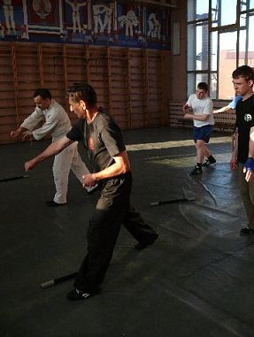 Тренинг центр самозащиты без оружия и рукопашного боя "Савник" - фото, расписание, стоимость, отзывы - 2