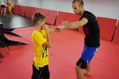 Академия ближнего боя Молот (Римская) - фото, расписание, стоимость, отзывы - 4