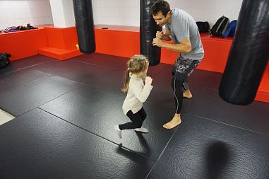 Академия ближнего боя Молот (Римская) - фото, расписание, стоимость, отзывы - 3