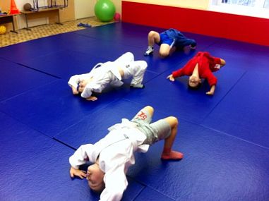 Клуб единоборств «Юни-спорт» («Олимпийский») - фото, расписание, стоимость, отзывы - 1