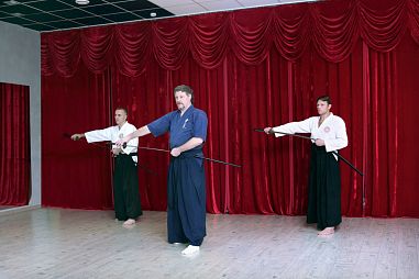 Школа карате "Дзёсинмон" (Главный зал) - фото, расписание, стоимость, отзывы - 1