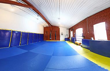 Клуб единоборств "Алмаз" (Центральный) - фото, расписание, стоимость, отзывы - 1